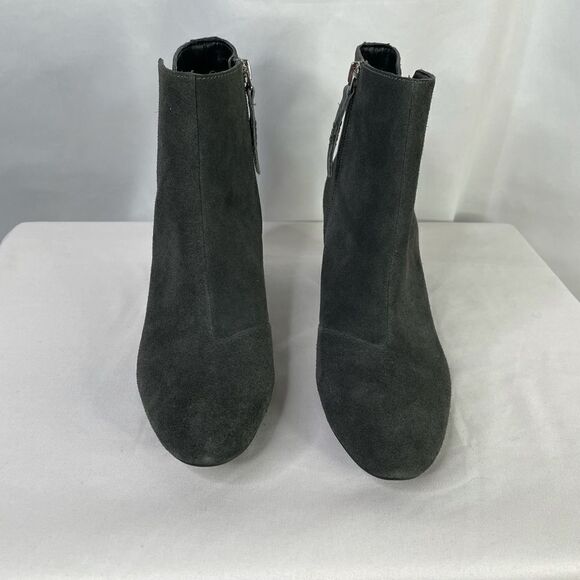 DKNY NWOT Corrie Suede Heeled Boot - Women’s 7 1/2 - Picture 2 of 9